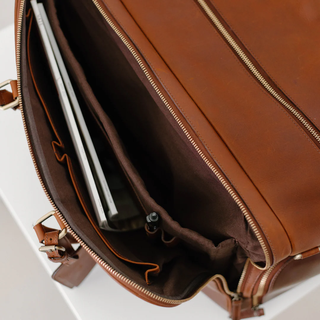Bullstrap Reserve - The Odyssey Travel Bag - Image 10
