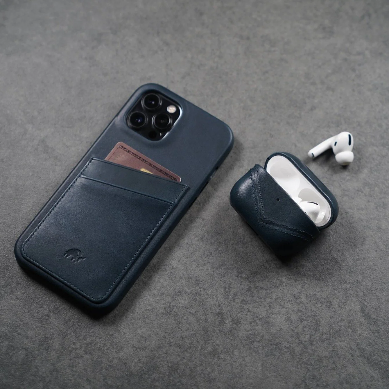 Leather AirPods Cases - OCEAN - Image 10