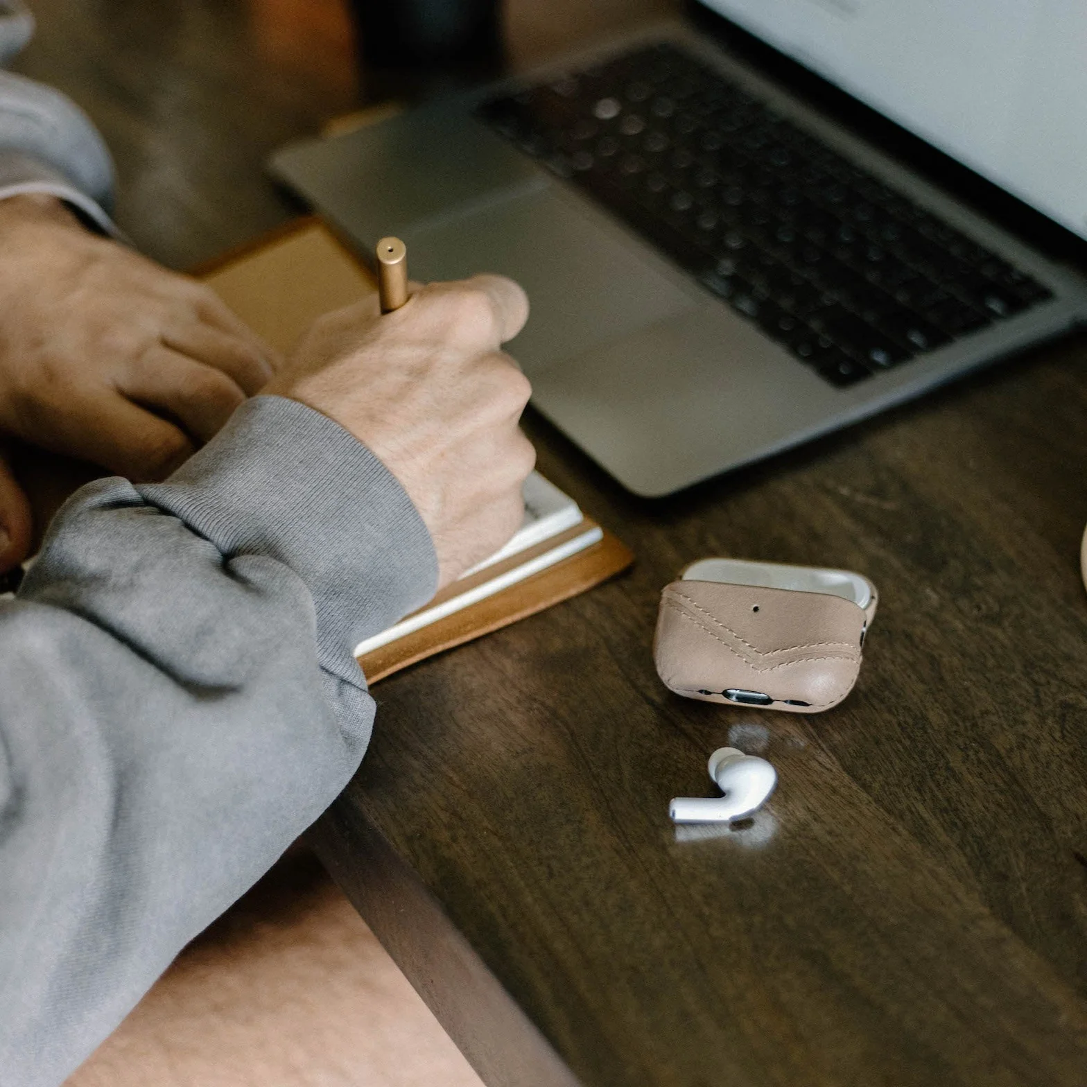 Leather AirPods Cases - DUNE - Image 6