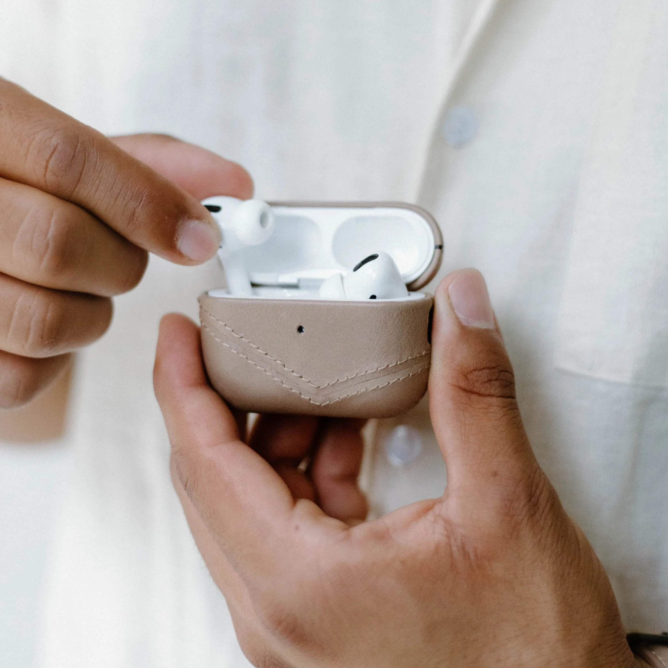 Leather AirPods Cases - DUNE - Image 8