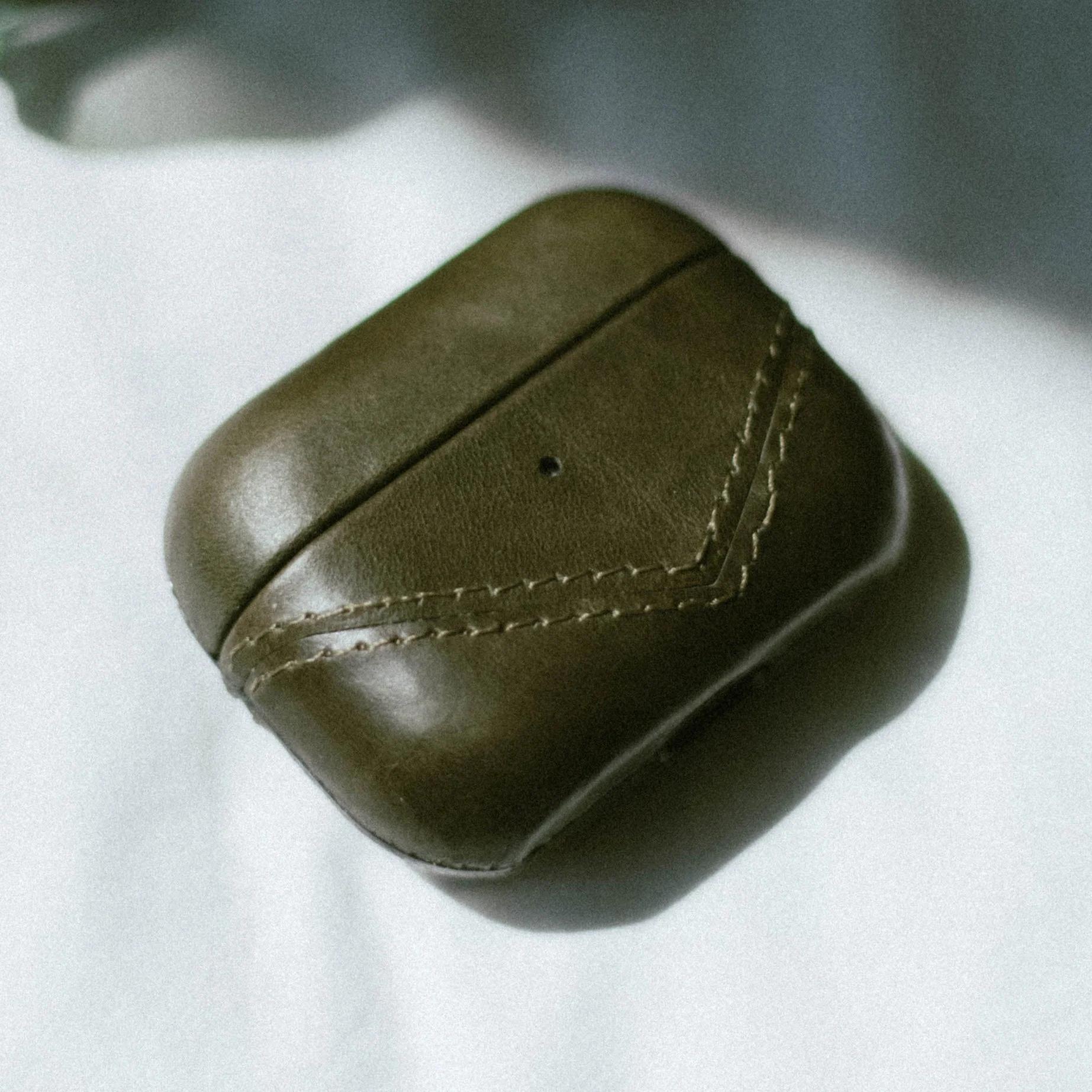 Leather AirPods Cases - MAVERICK - Image 7
