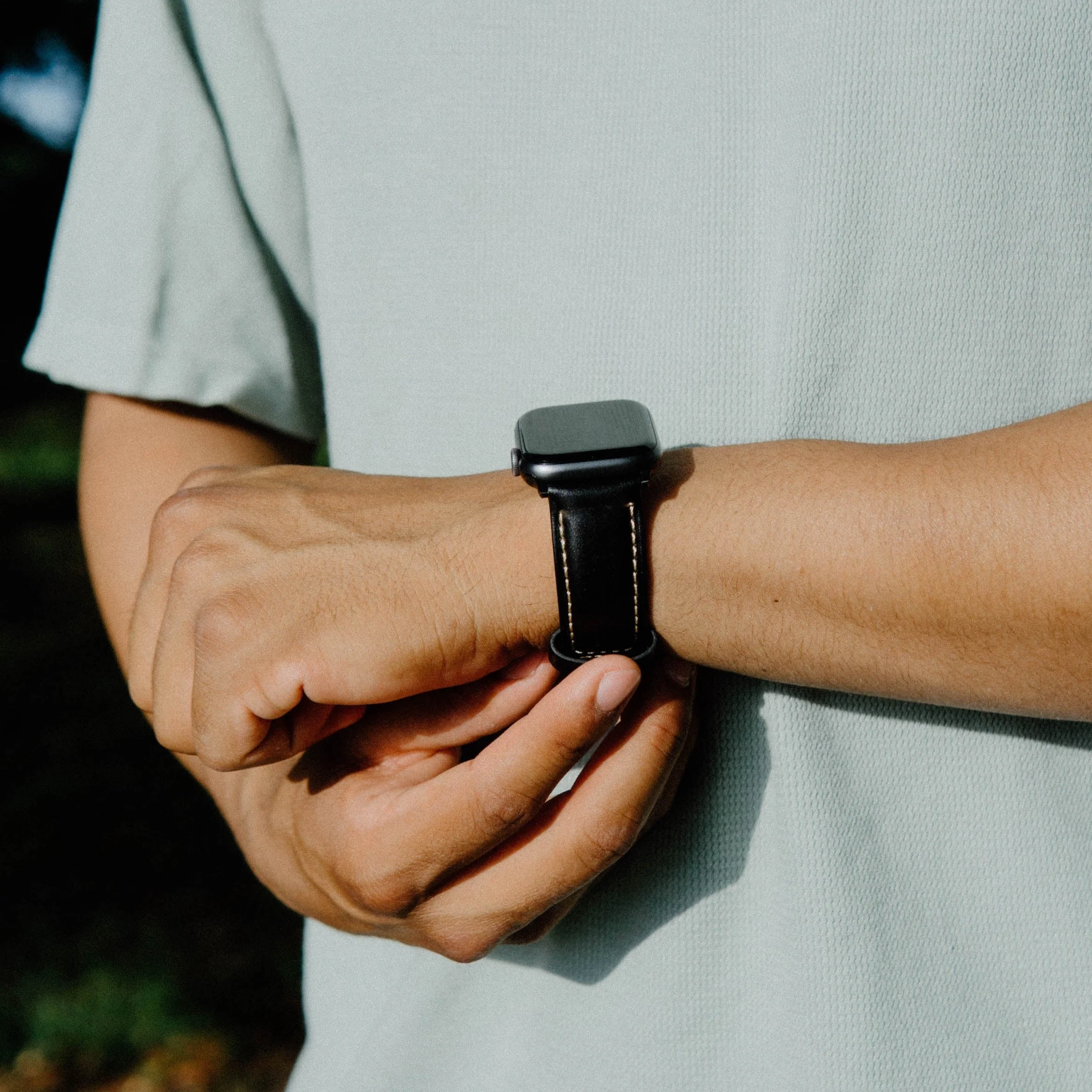 Leather Apple Watch Strap - Black Edition - Image 3