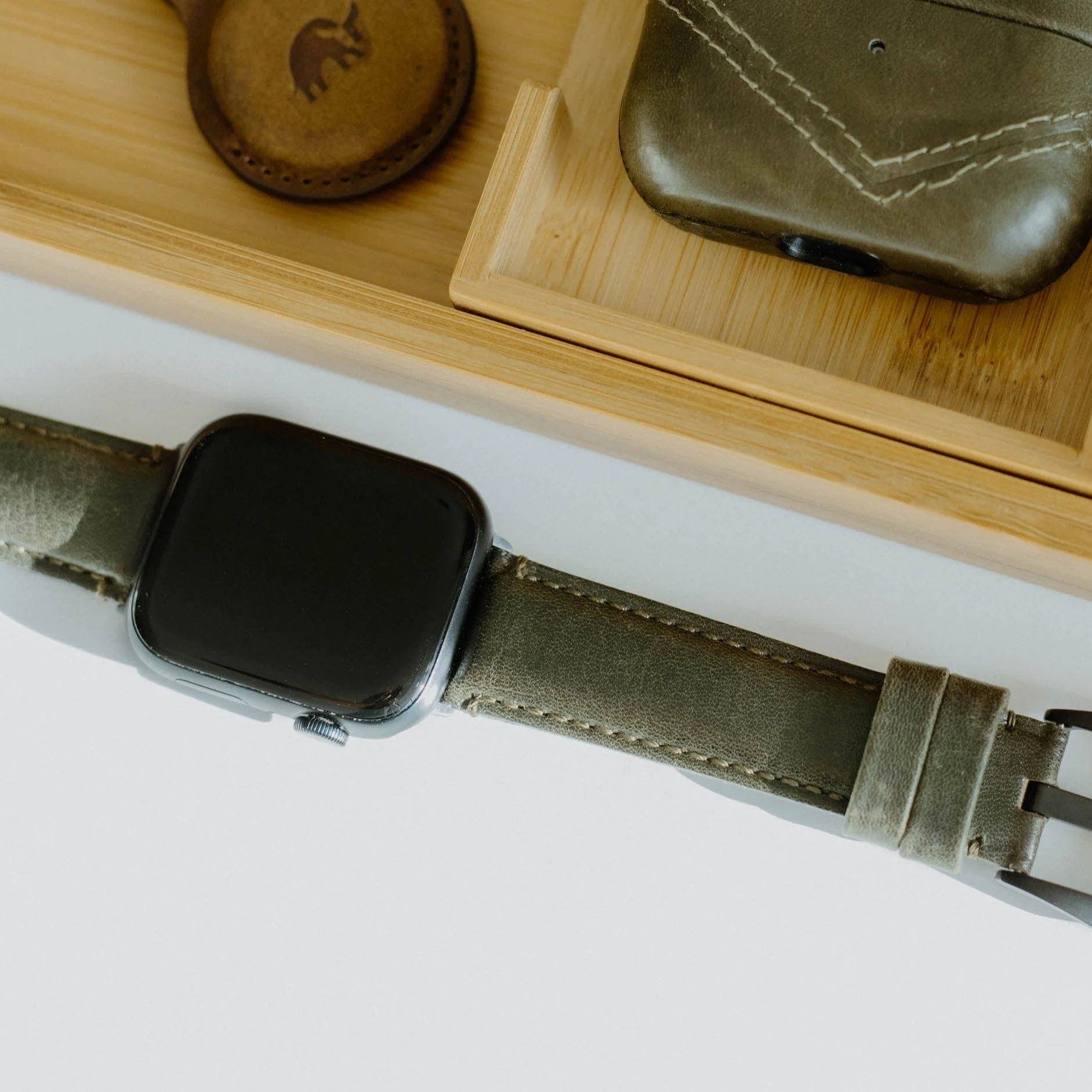 Leather Apple Watch Strap - Maverick - Image 4