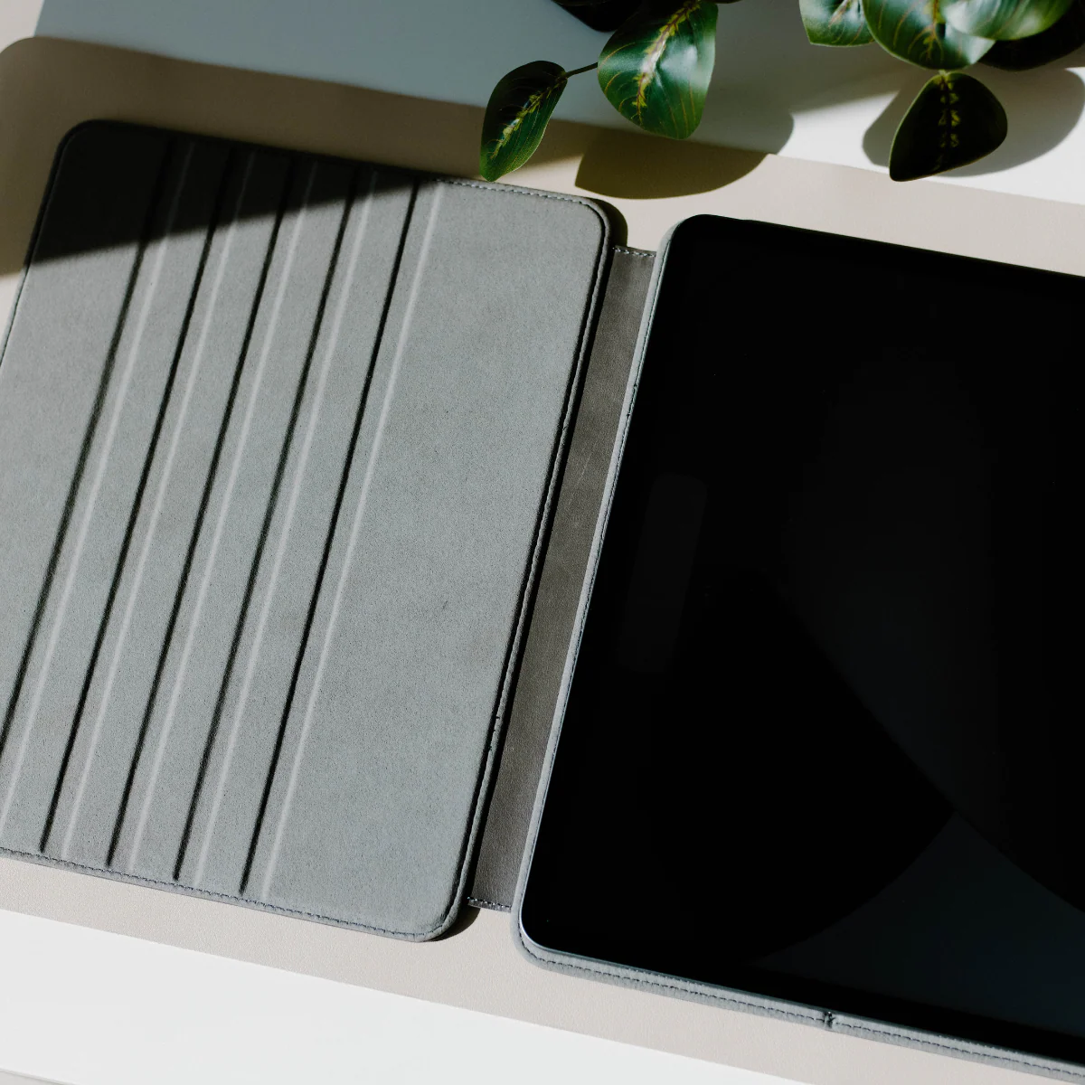 Leather iPad Case - Slate - Image 6