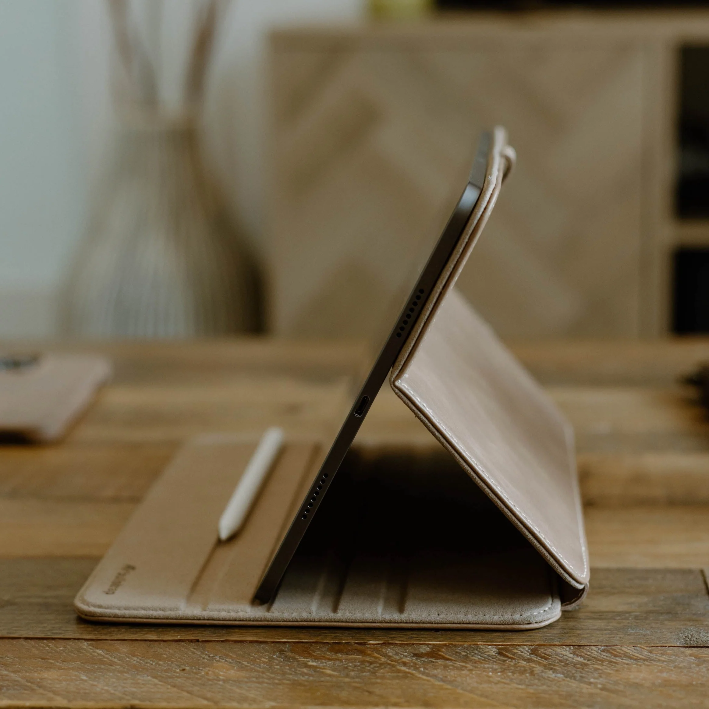 Leather iPad Case - Dune - Image 3
