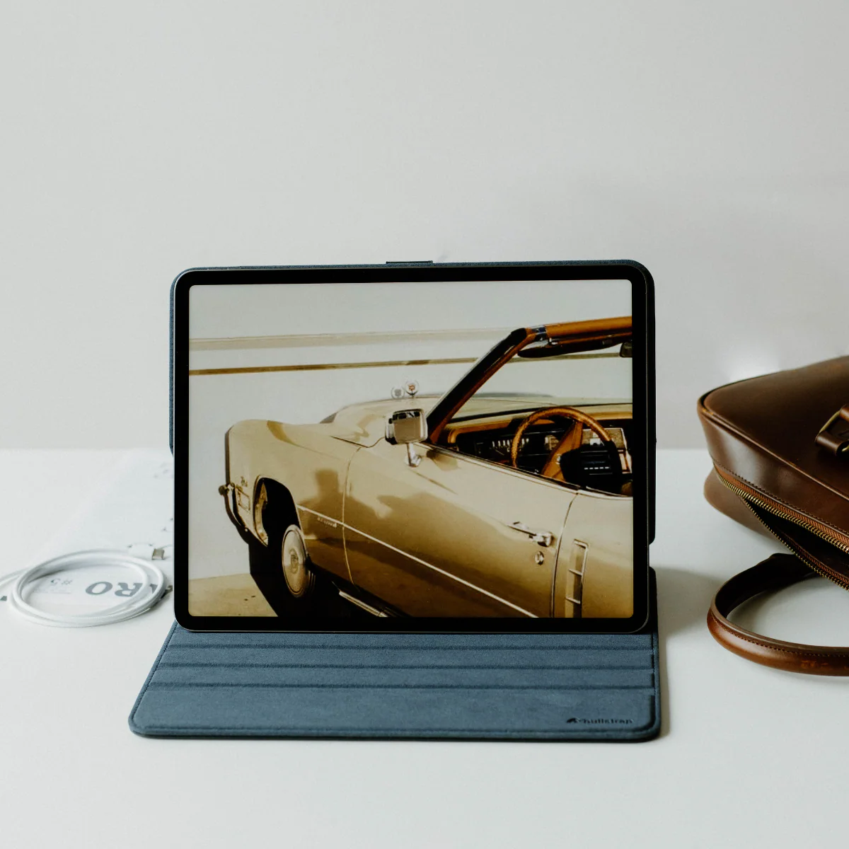Leather iPad Case - Ocean - Image 5