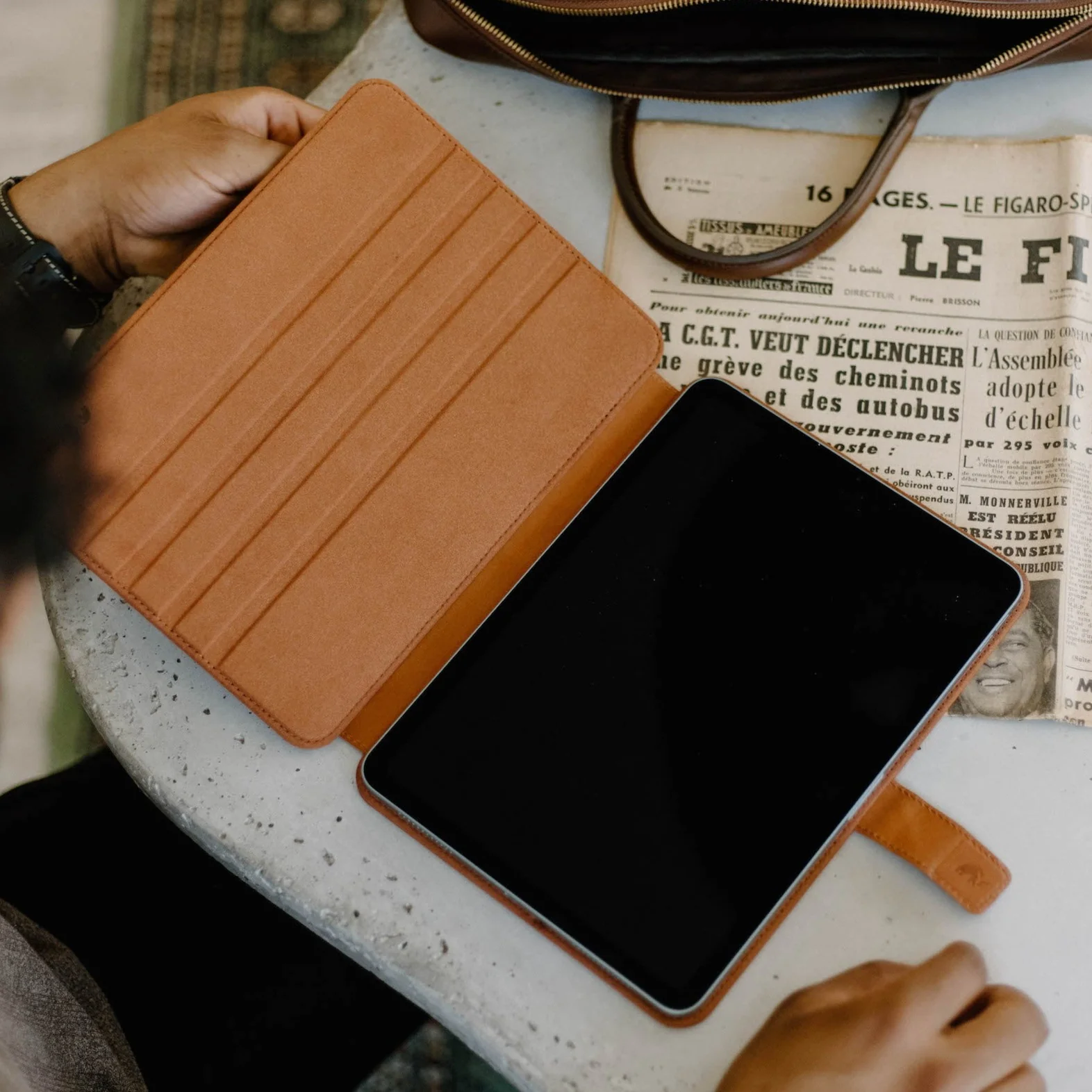 Leather iPad Case - Sienna - Image 8