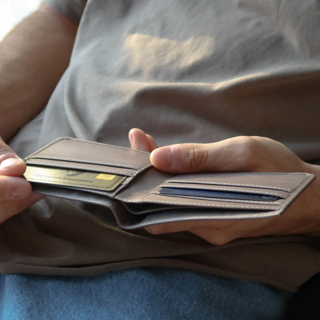 Leather Nav Bifold Wallet - SLATE - Image 3