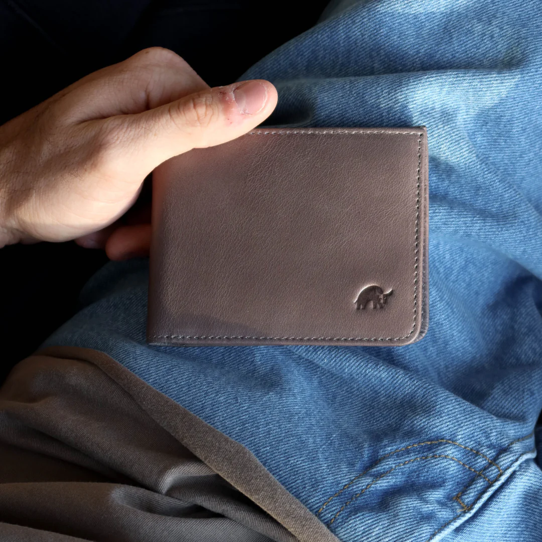 Leather Nav Bifold Wallet - SLATE - Image 9