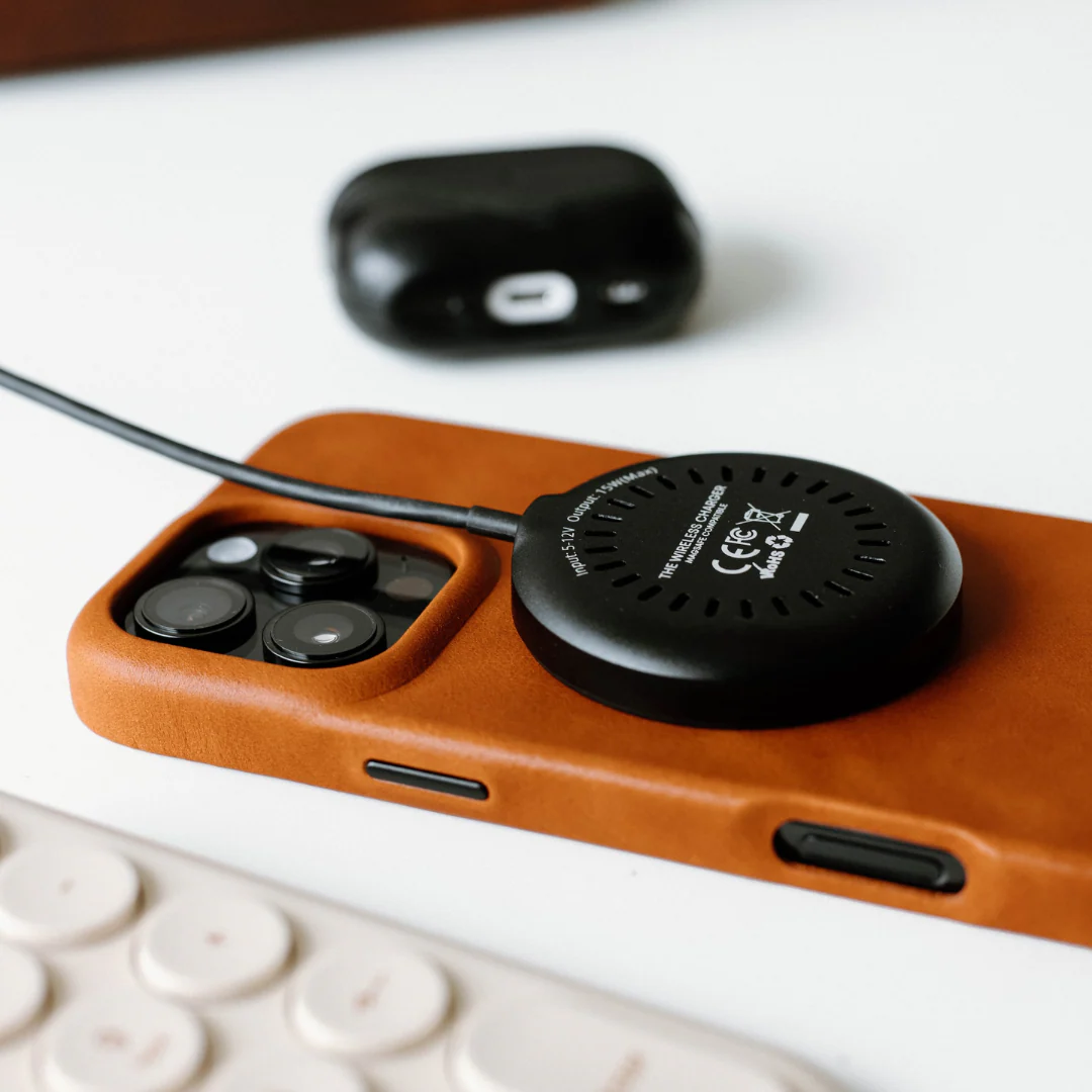 The MagSafe Charging Puck - Image 6