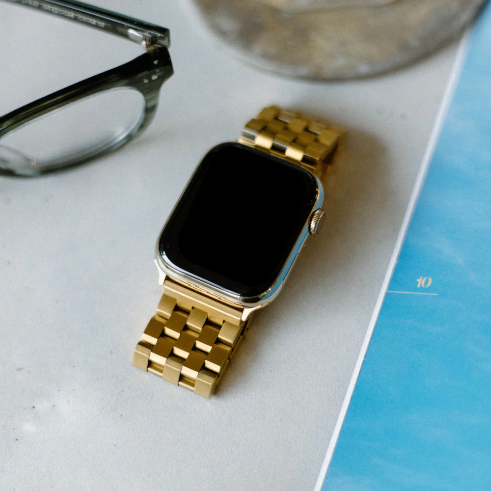 METAL Apple Watch Strap - Gold - Image 3