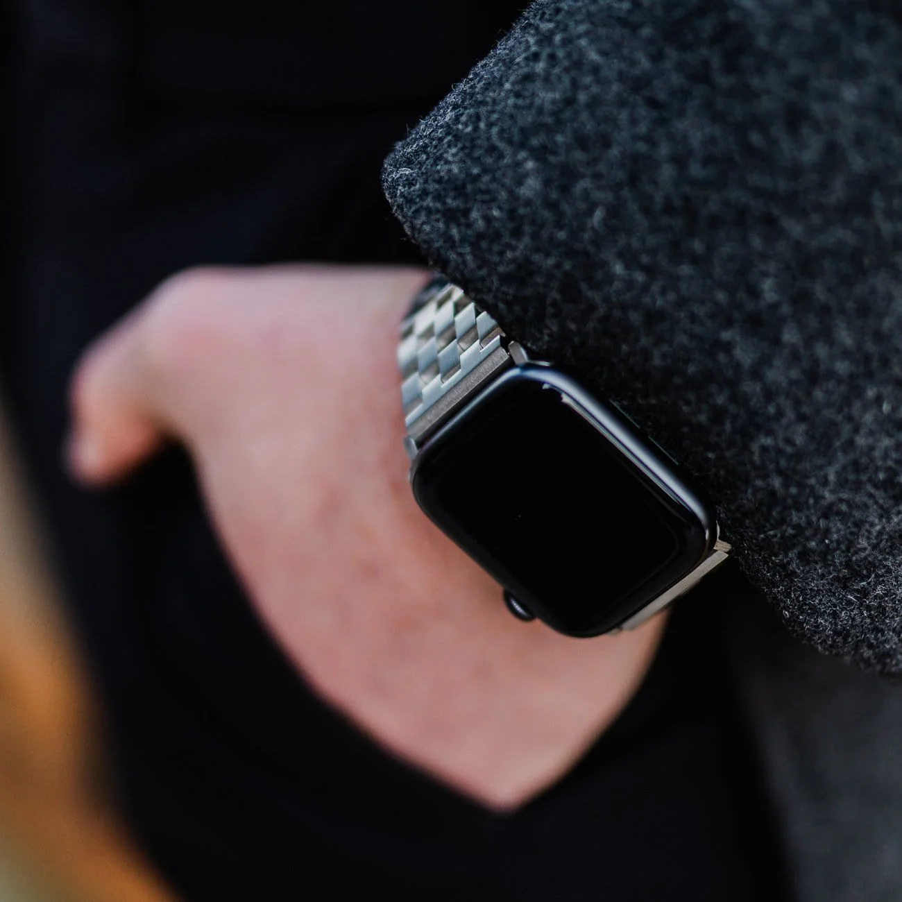 METAL Apple Watch Strap - Silver - Image 14