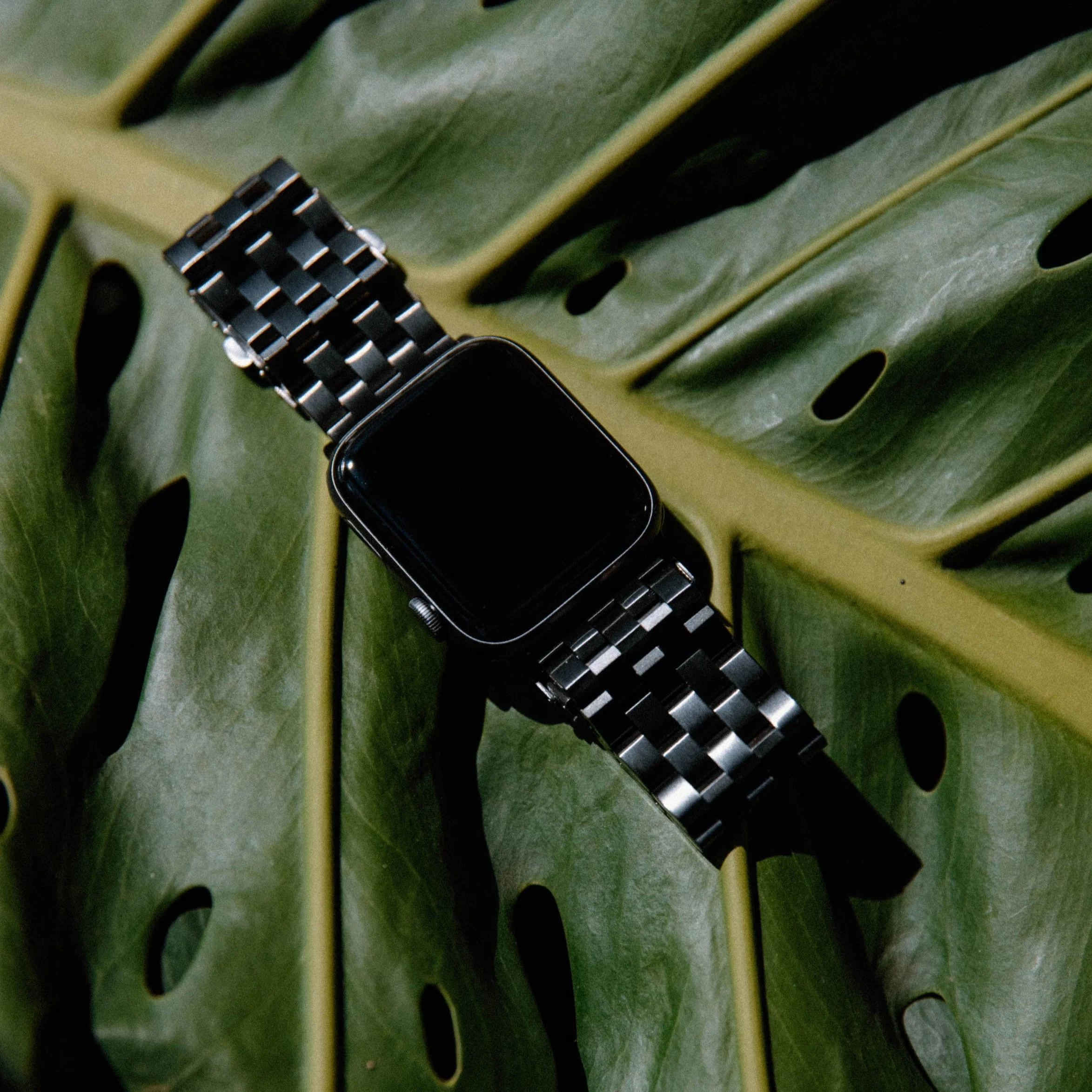 METAL Apple Watch Strap - Silver - Image 19