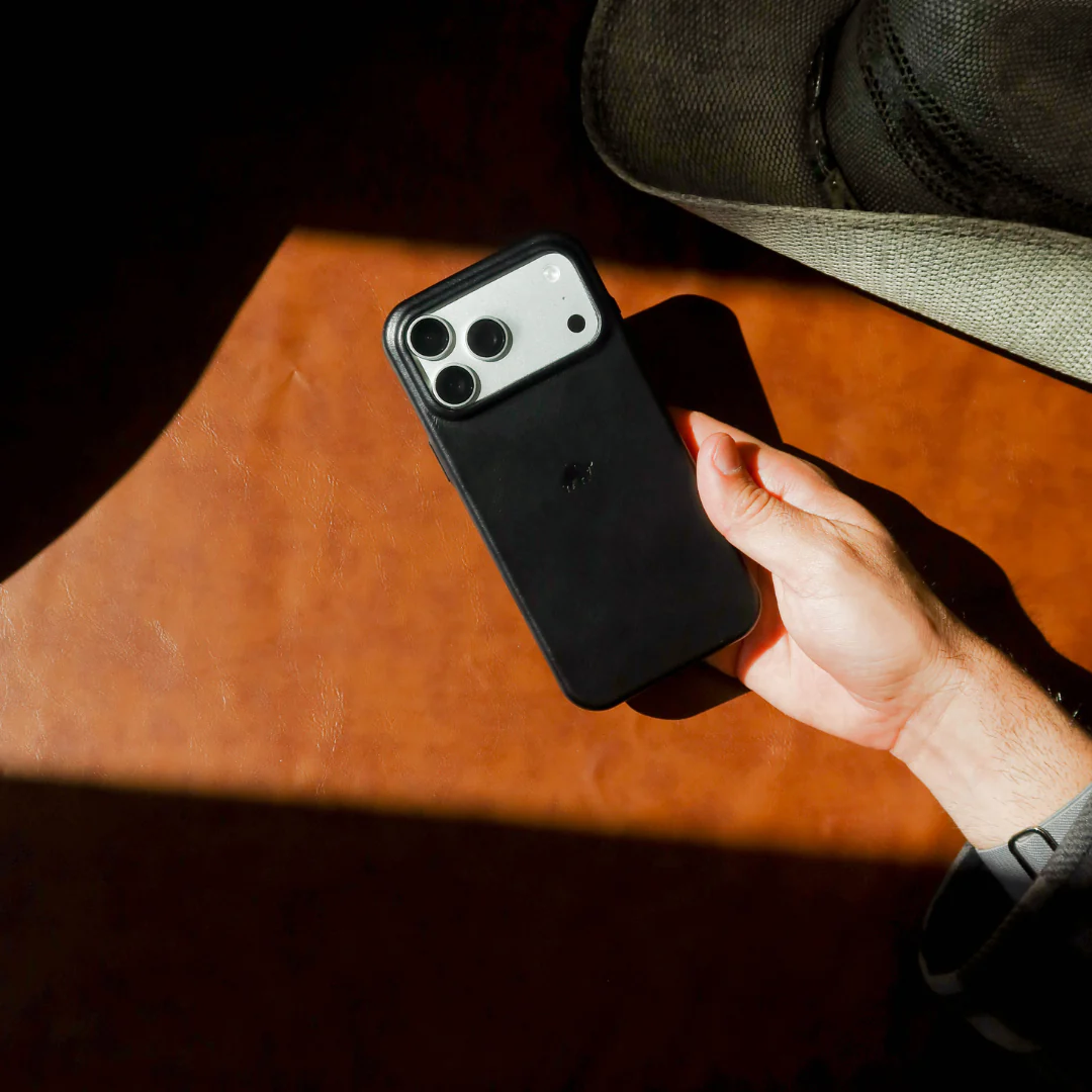 The Contemporary Plateau Case - BLACK - Image 6