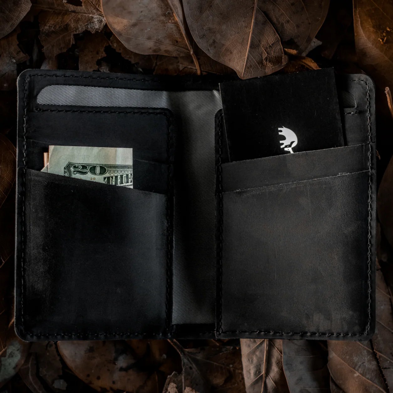 The Messenger Wallet - BLACK EDITION - Image 9