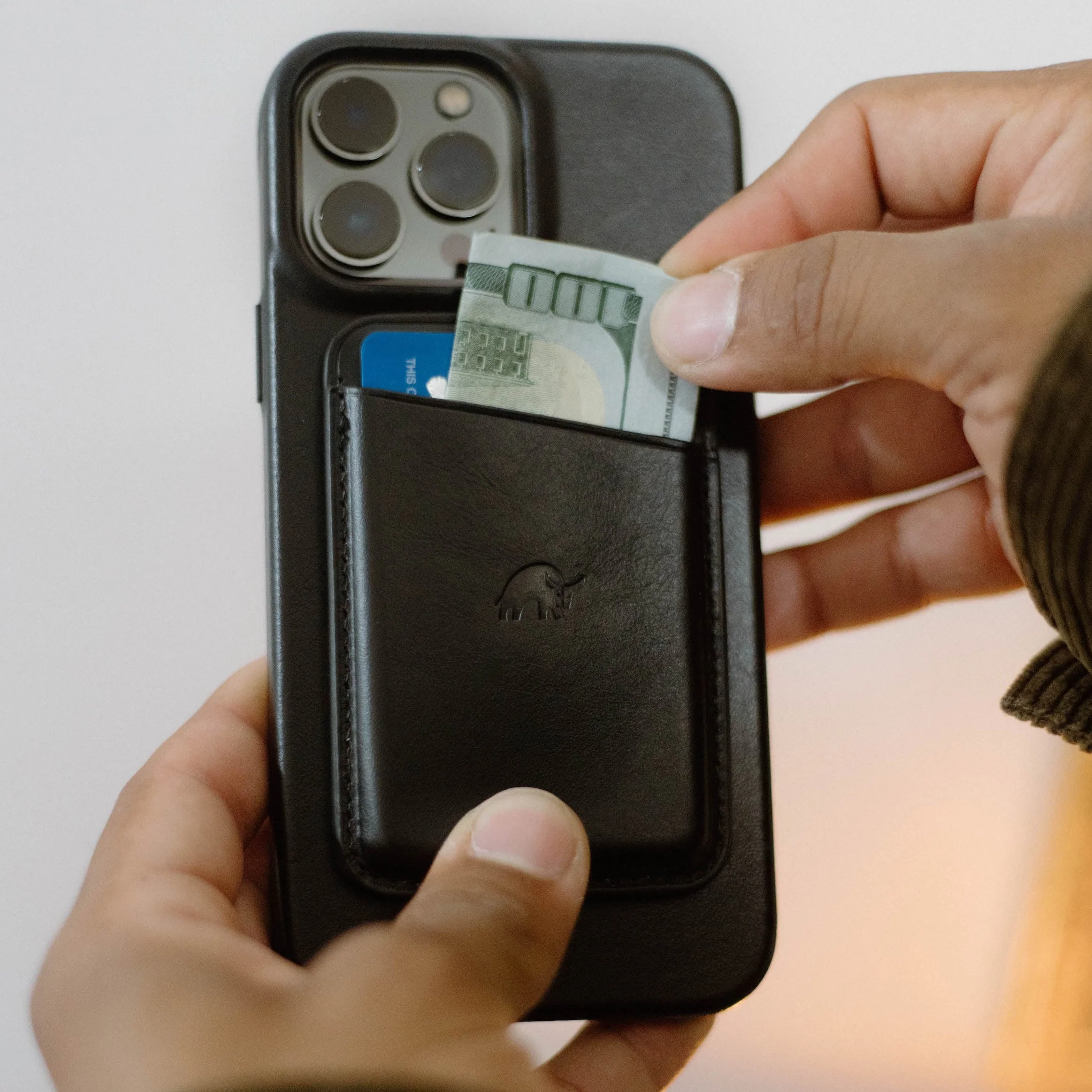 The Minimalist Case - BLACK EDITION - Image 16