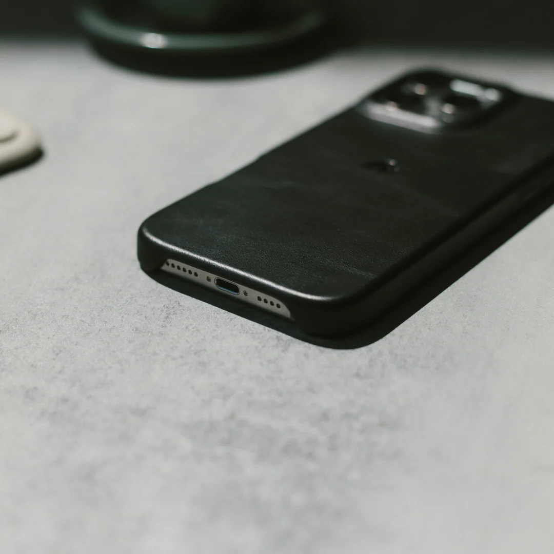 The Minimalist Case - BLACK EDITION - Image 4