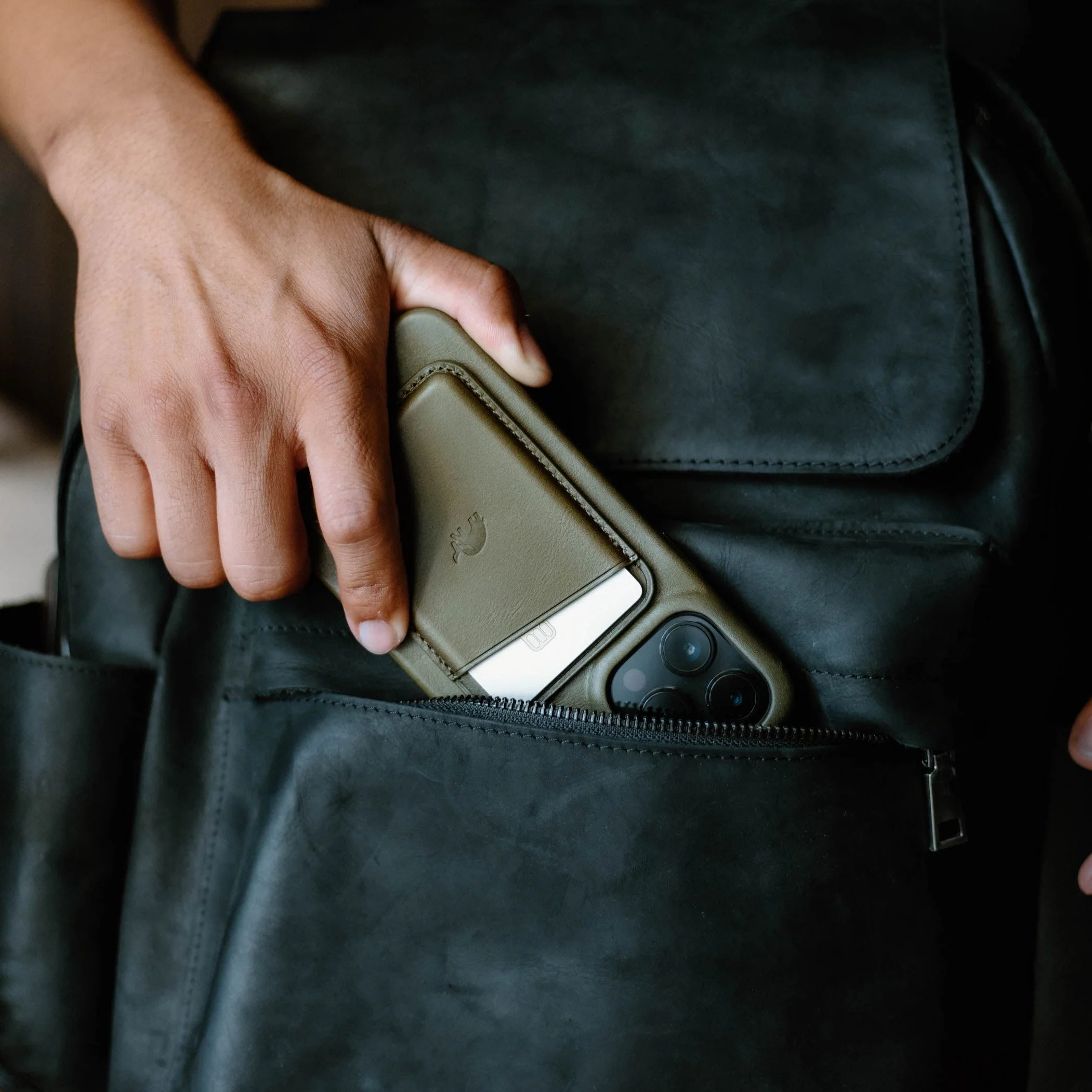 The Minimalist Case | MAVERICK - Image 22
