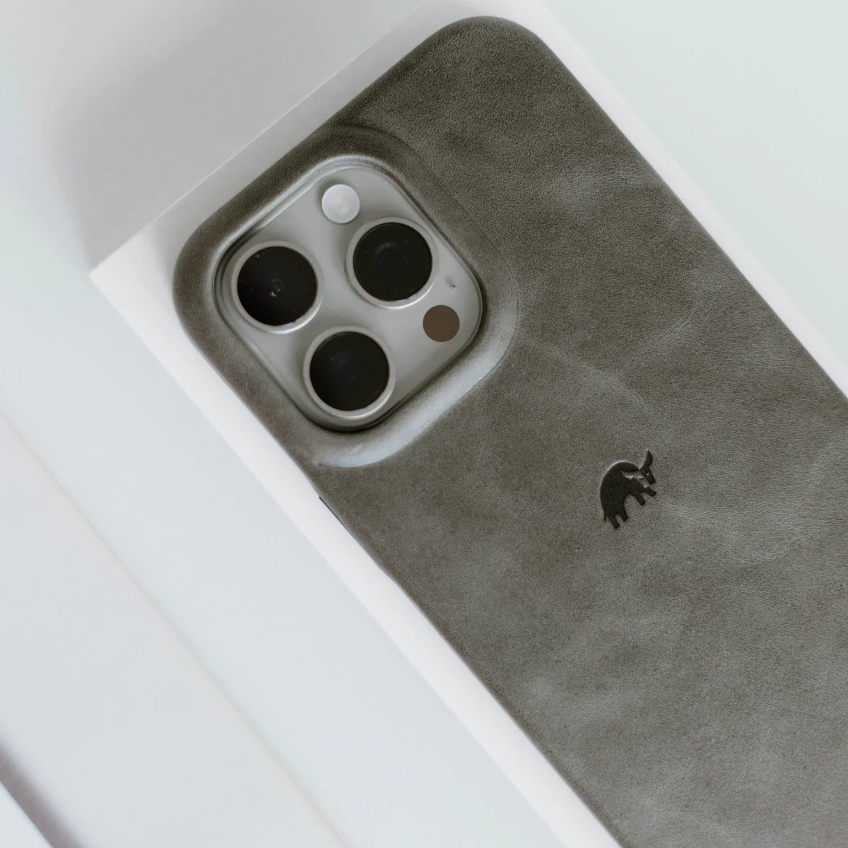 The Minimalist Case | SLATE - Image 14