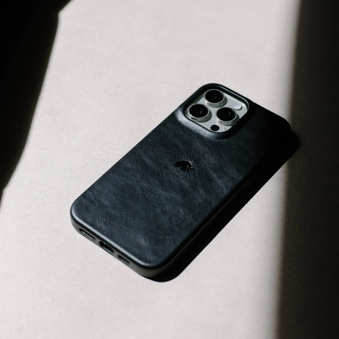 The New Contemporary Case - BLACK EDITION - Image 10